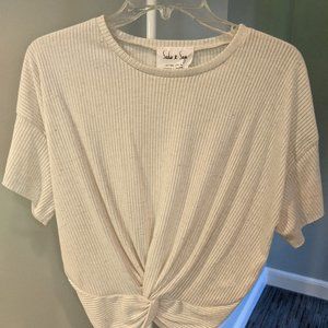 Sadie & Sage knit top